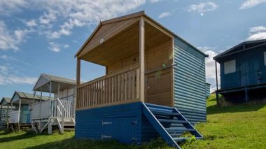 Zaman atlamalı, geleneksel İngiliz plaj kulübe WHISTABLE, Kent, İngiltere