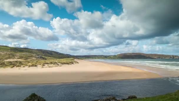 Zaman Atlamalı Bettyhill Skoçya Nın Kuzey Sahil Güneşli Çarpıcı Kıyı — Stok video