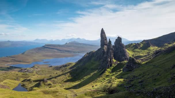 Временной Промежуток Красивого Уникального Старика Скалы Шторр Острове Скай Шотландия — стоковое видео