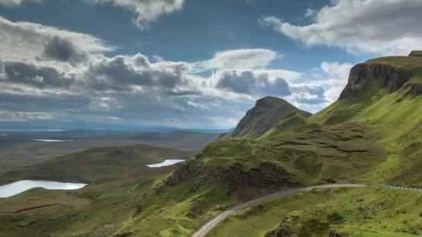 Upływ Czasu Pięknej Quiraing Pasmem Górskim Isle Skye Szkocja Słoneczny — Wideo stockowe