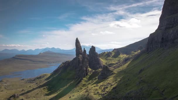 Lapso Tiempo Hermosa Única Viejo Hombre Storr Roca Isle Skye — Vídeo de stock