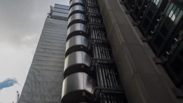 Лондон Июля 2016 Года Гиперлапс Автомобиля Проезжающего Лондону Смотрящего Вверх — стоковое видео
