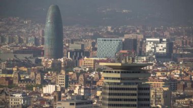 Barcelona - Temmuz, 2017: zaman atlamalı Mont Juic dağ, İspanya Barselona şehir merkezi manzarası