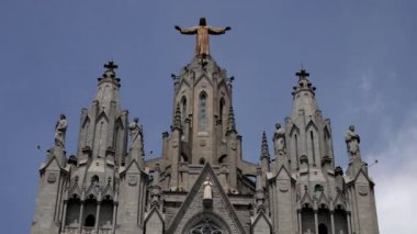 Tapınak Expiatori del Sagrat Cor kilise Barcelona'da tibidabo dağın zirvesinde