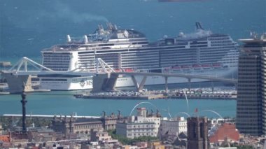 Barcelona - 2 Haziran 2017: sığınaklar de carmel panoramik manzarasına şehir manzarası, Barselona, İspanya, ateş