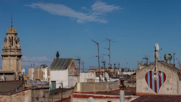 巴塞罗那 2017年6月 巴塞罗那屋顶的 Timelapse 今天的天气是太阳和暴风雨的混合创造了有趣和美丽的天空 巴塞罗那 西班牙 — 图库视频影像