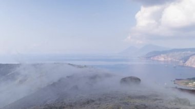 Fessalar tepe di vulcano Sicilya, İtalya'dan göster,