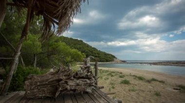 Ahşap kulübe Mljet Island, Hırvatistan güzel plajda 
