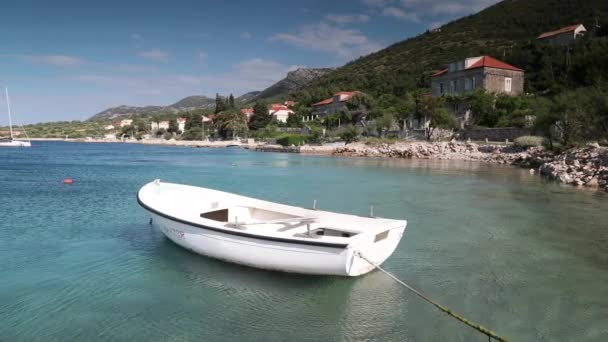 Time Lapse Belle Scène Côtière Croatie Avec Petit Bateau Pêche — Video