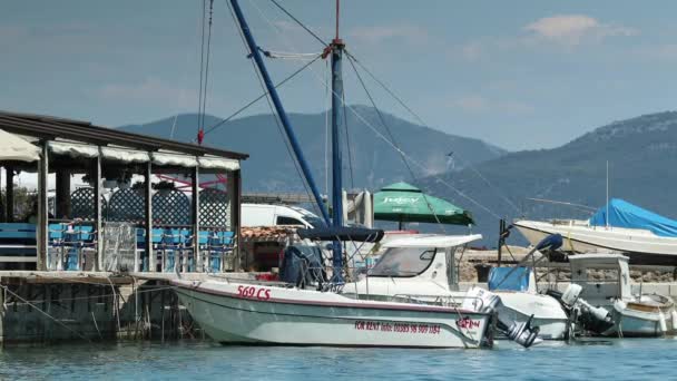 Valun Maggio 2017 Piccola Graziosa Cittadina Pescatori Valun Sull Isola — Video Stock