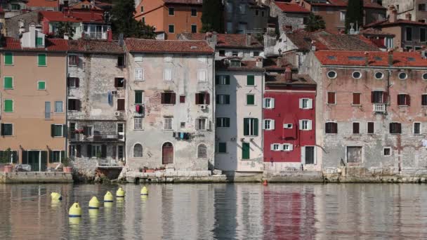 美丽的历史围墙海滨小镇罗维尼 在克罗地亚 Istrian — 图库视频影像