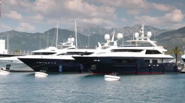 Tivat marinada Porto Karadağ Yatlar