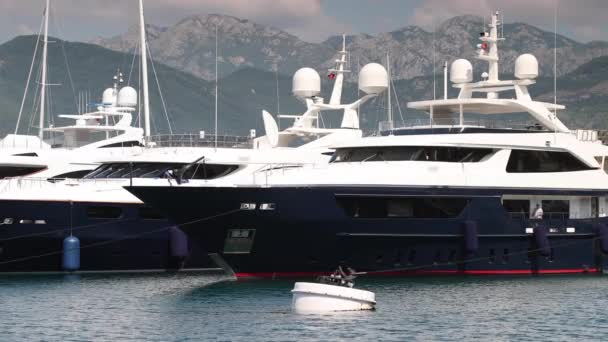 Yachts Porto Monténégro Marina Tivat — Video