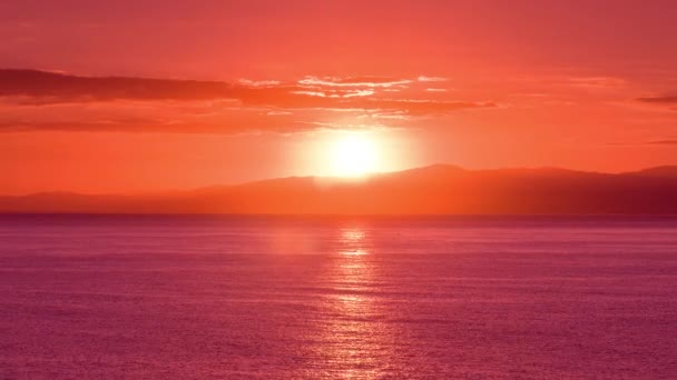 朝の海の地平線 地中海 シチリア島と日の出の眺め — ストック動画