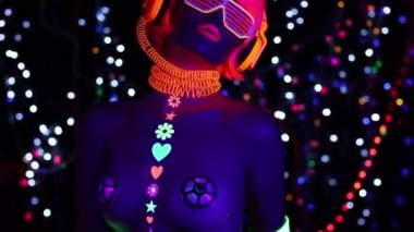 UV neon disko seksi kadın cyber oyuncak robot elektronik oyuncak parlayan