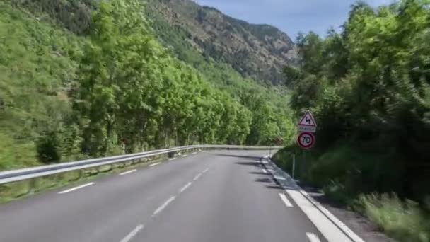 Kamera Bağlı Bir Road Önüne Araç Sevk Yol Berga Spanya — Stok video