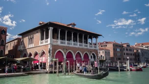 Πλάνα Από Την Πόλη Στο Κανάλι Της Βενετίας — Αρχείο Βίντεο