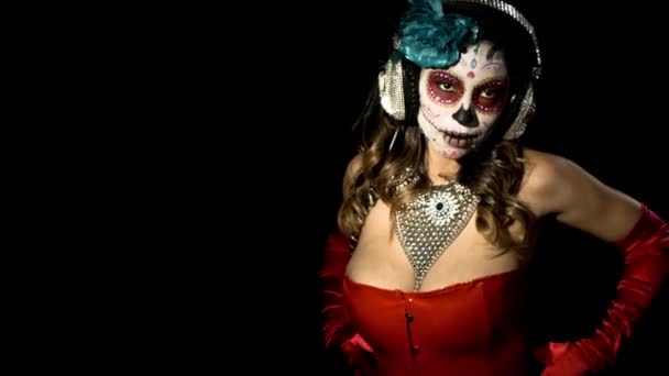 Красивая Женщина Специально Разработанной Конфеты Череп Мексиканский День Мертвого Лица — стоковое видео