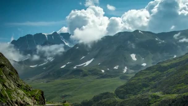 Great Bernard Pass Montanhas Circundantes Alpes Onde Itália Suíça Encontram — Vídeo de Stock