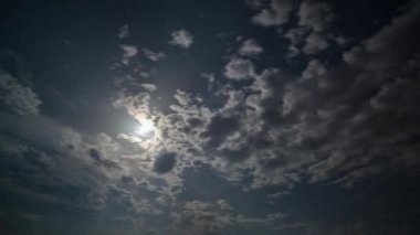 Harika yıldız zaman atlamalı sırasında dolunay sahil Sardunya, İtalya