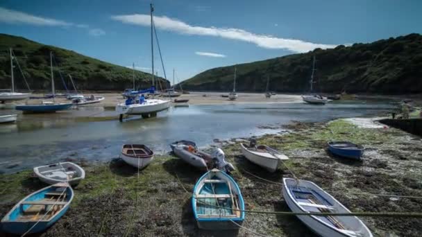 Эпический Снимок Порта Сольва Уэльсе Вода Вытекает Залива Море Оставляя — стоковое видео