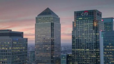 London docklands, gökdelenlerin havadan görünümü
