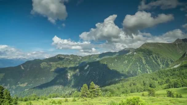 Montañas Valles Verdes Verbier Alpes Suizos — Vídeo de stock