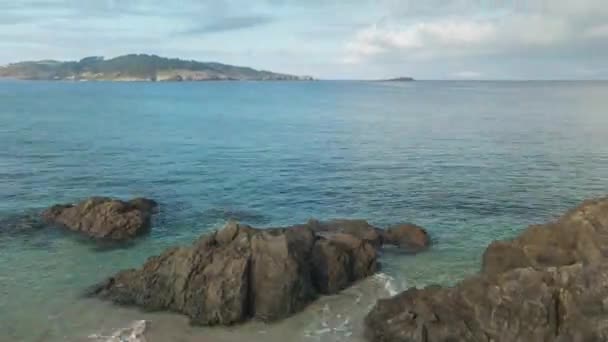 Bella Spiaggia Praia Vilar Sulla Costa Galicana Della Spagna Una — Video Stock