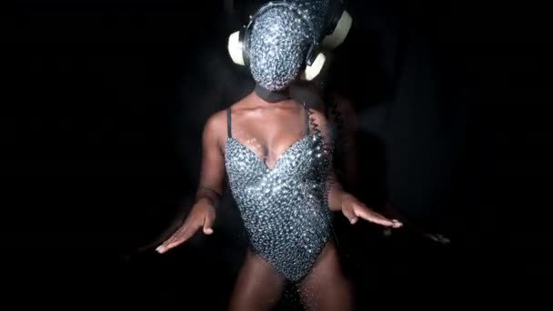 Amazing Woman Dancing Diamond Covered Face Mask Costume — Stock Video