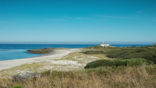 Nézd Világítótorony Larino Beach Part Galícia Spanyolország — Stock videók