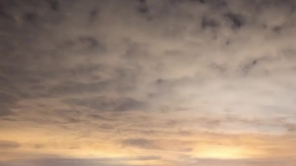 Timelapse Moving White Clouds Sunset Sky — Vídeo de stock