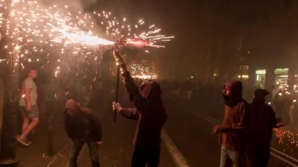 Βαρκελώνη Ισπανία Σεπτεμβρίου 2018 Πλήθη Στο Δρόμο Για Φωτιά Φεστιβάλ — Αρχείο Βίντεο