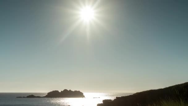 Vacker Utsikt Över Solnedgången Över Havet Galicien Spanien — Stockvideo