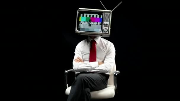 Επιχειρηματίας Την Τηλεόραση Στο Κεφάλι Μαύρο Φόντο — Αρχείο Βίντεο