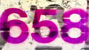 Değişen farklı kentsel sayıların kolajı 