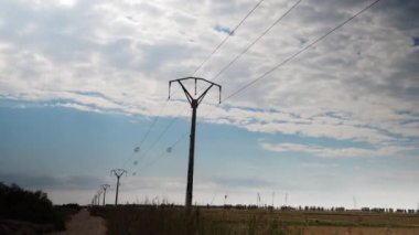 Delta Debro park, İspanya küçük yol boyunca sürüş Araç