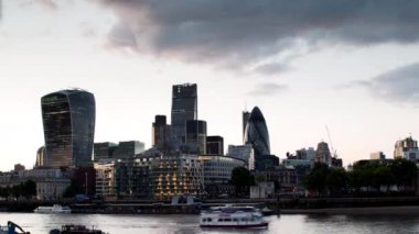 Şehir manzarasının zaman ayarlı videosu, Londra, İngiltere, İngiltere