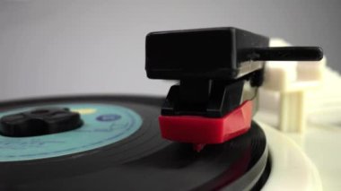 Stylus kayıt çalarda