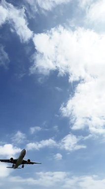 Barselona Havaalanı 'na dikey iniş için yakın uçakla geliyor.