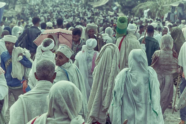 Etiyopya Lalibela Ocak 2018 Genna Celebratio Kalabalık Içinde Kimliği Belirsiz — Stok fotoğraf