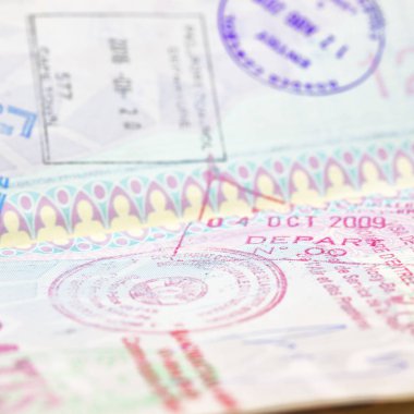 bulanıklık ve pasaport vize seyahat ve özgürlük bir sürü kavramı gibi beyaz arka planda