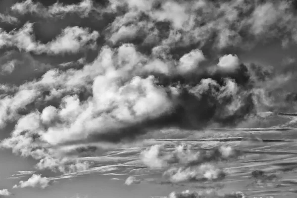 Himmel Viele Wolken Und Raum Wie Konzept Der Freiheit Und — Stockfoto