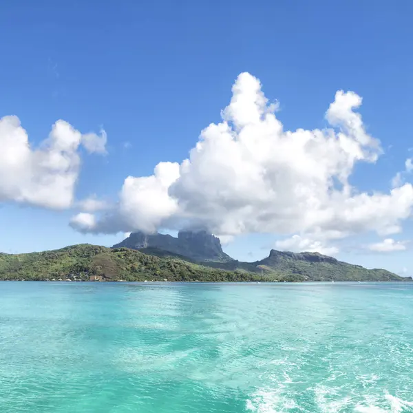 Polinesya Bora Bora Isla Del Mar Colina Cerca Nube — Foto de Stock