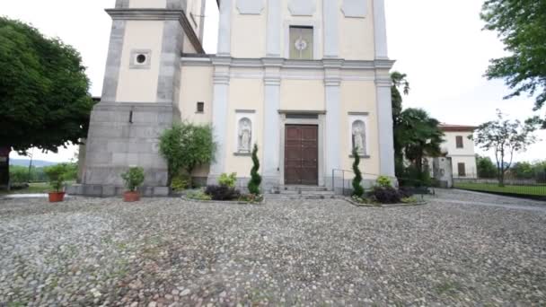 Antigua Construcción Religión Católica Torre Del Reloj Milán Italia — Vídeo de stock