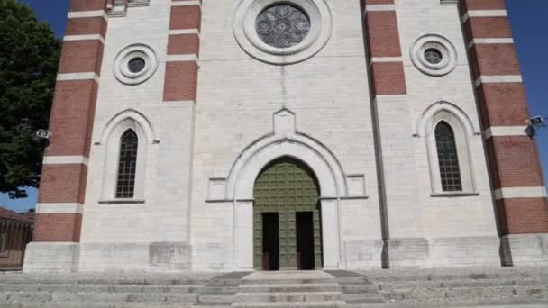 Antica Chiesa Cattolica Torre Dell Orologio Italia — Video Stock