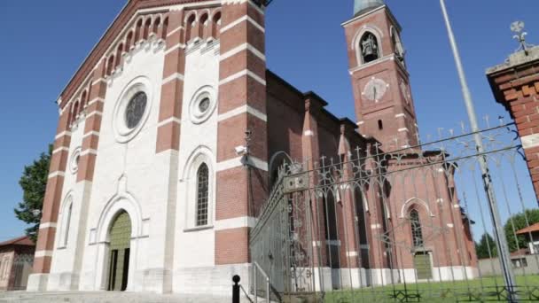 Budynek Starożytnych Religii Katolickiej Wieża Zegarowa Varano Borghi Włochy — Wideo stockowe