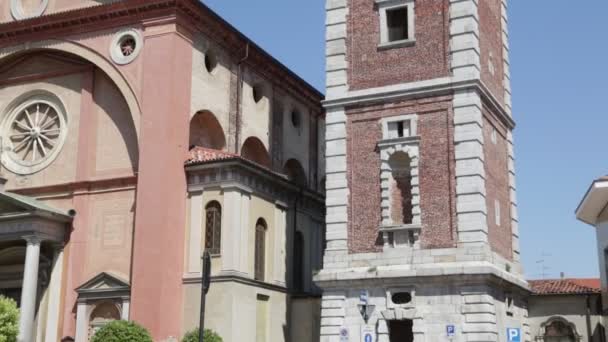 Древняя Католическая Церковь Башня Часами Lonate Pozzolo Италия — стоковое видео