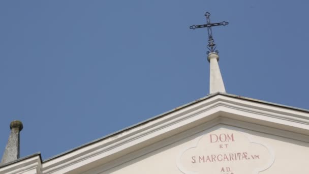 Cruz Antigua Iglesia Católica Italia — Vídeo de stock