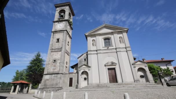 Antica Chiesa Cattolica Torre Dell Orologio Sumirago Italia — Video Stock
