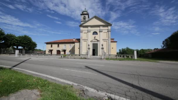Starożytny Kościół Katolicki Zegar Wieża Sumirago Włochy — Wideo stockowe